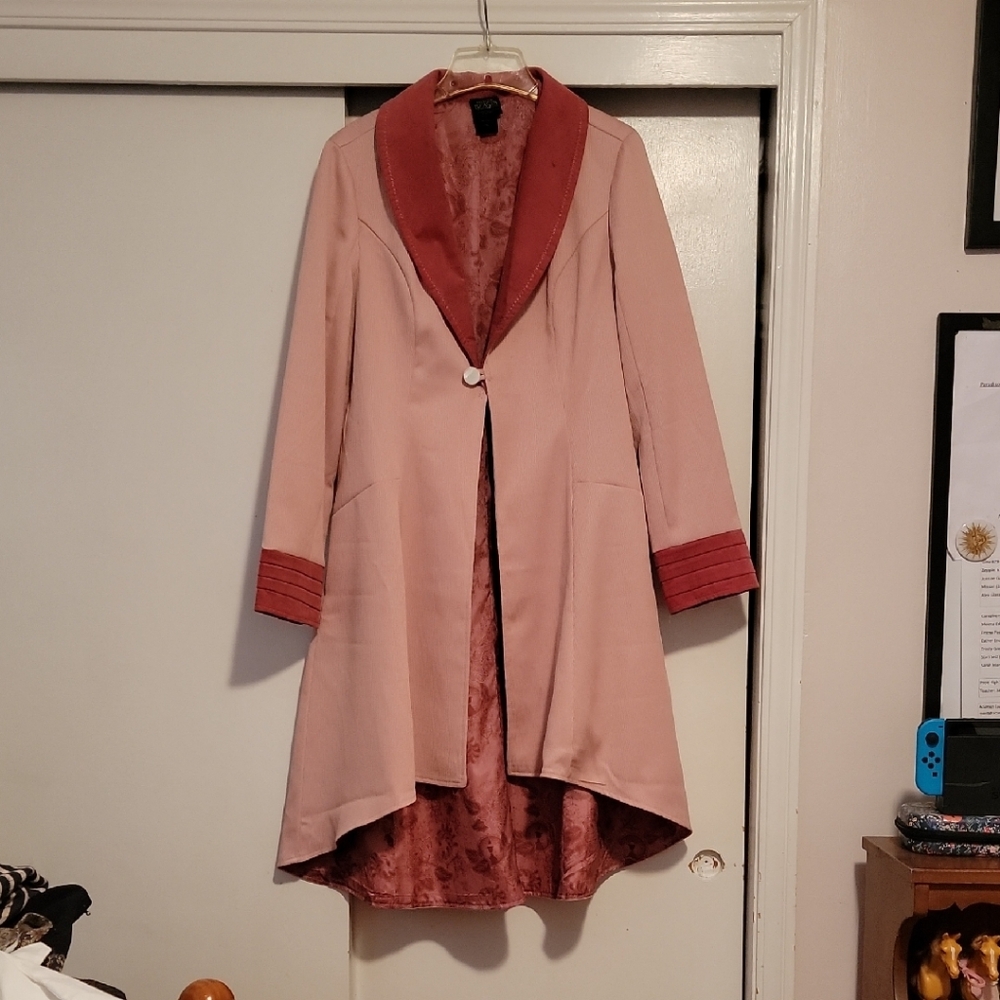Elegant Pink Women's Coat